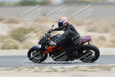 media/May-05-2025-Moto Forza (Mon) [[3c1838c5e5]]/2-B Group/Session 3 (Panning Test Turn 14 Inside)/